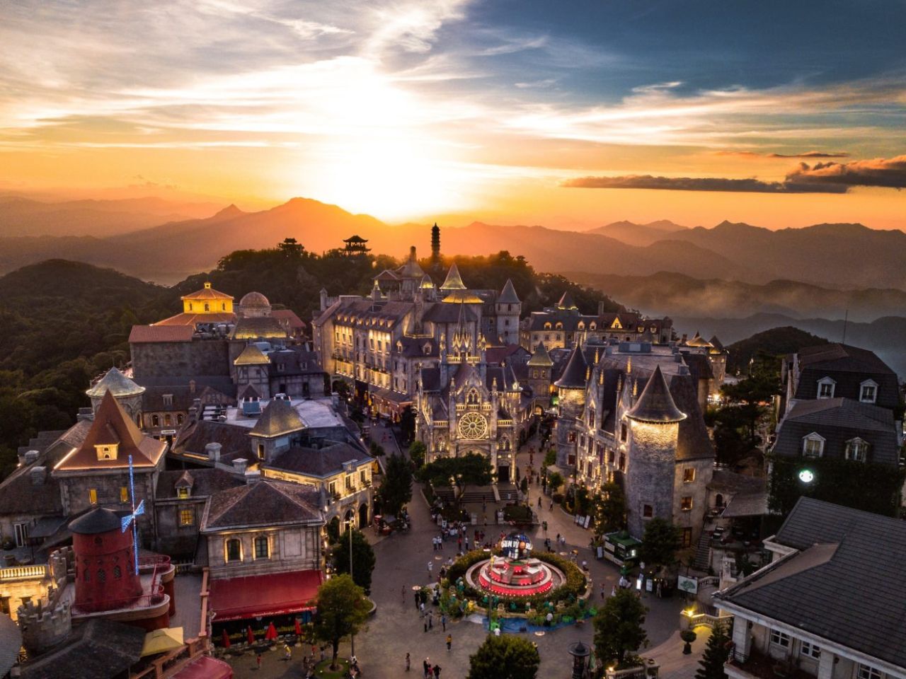 BÀ NÀ HILL ĐÀ NẴNG
