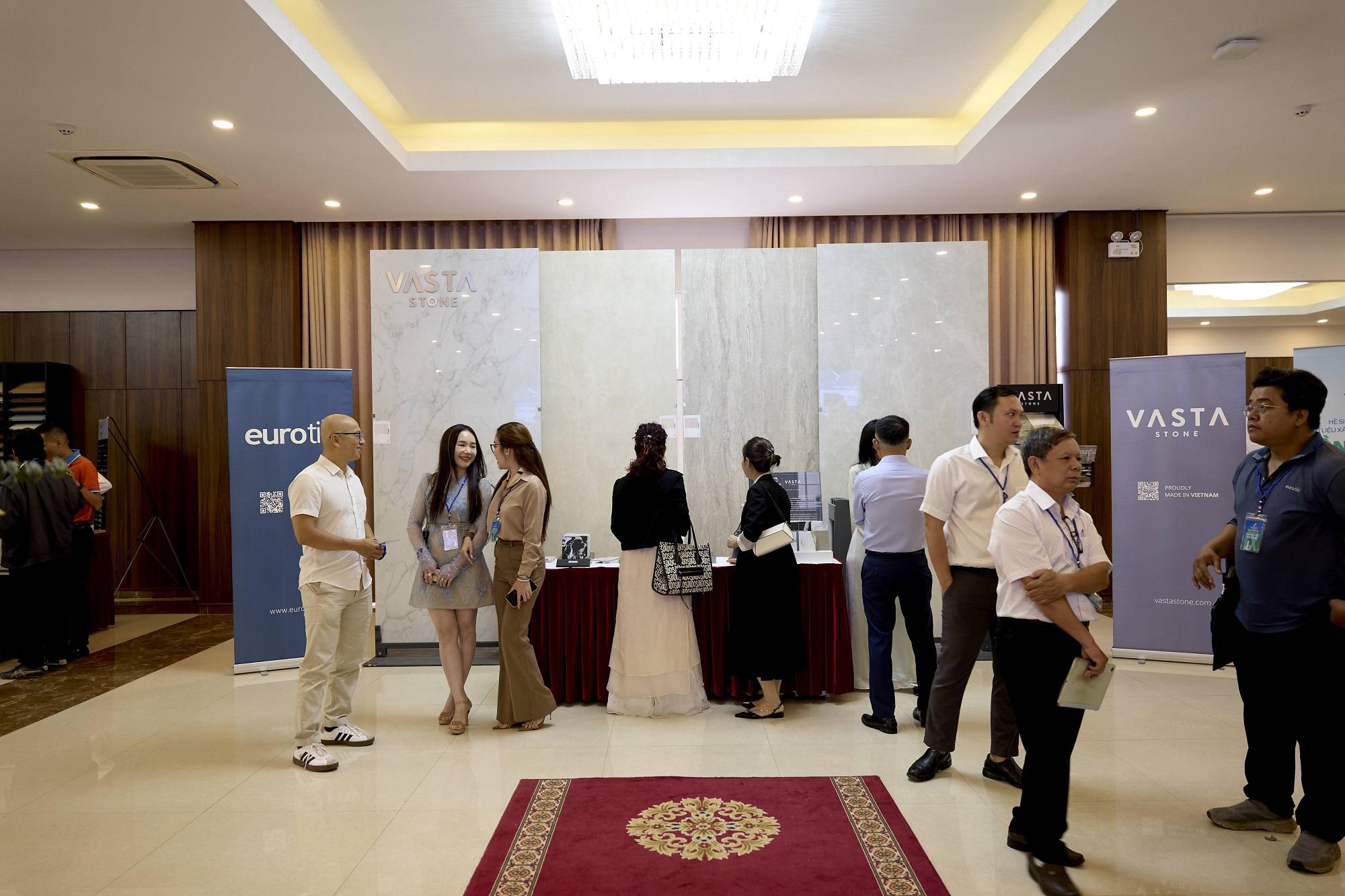 Eurotile-Hoi-k ien-truc-su-Da k-Lak-4.jpg