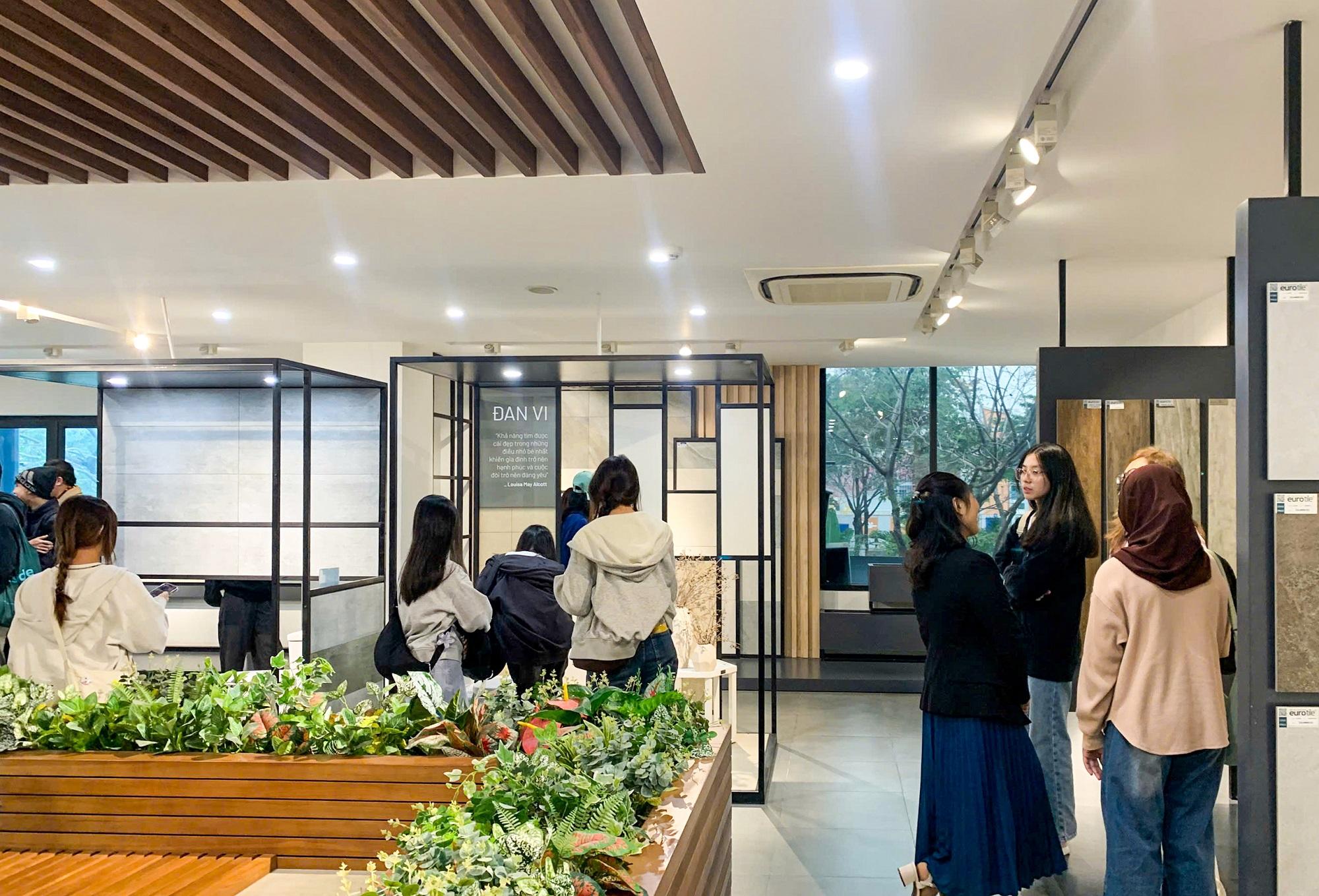 Eurotile-truon g-nanyang-sing apore-dai-hoc- hoa-binh-7.jpg