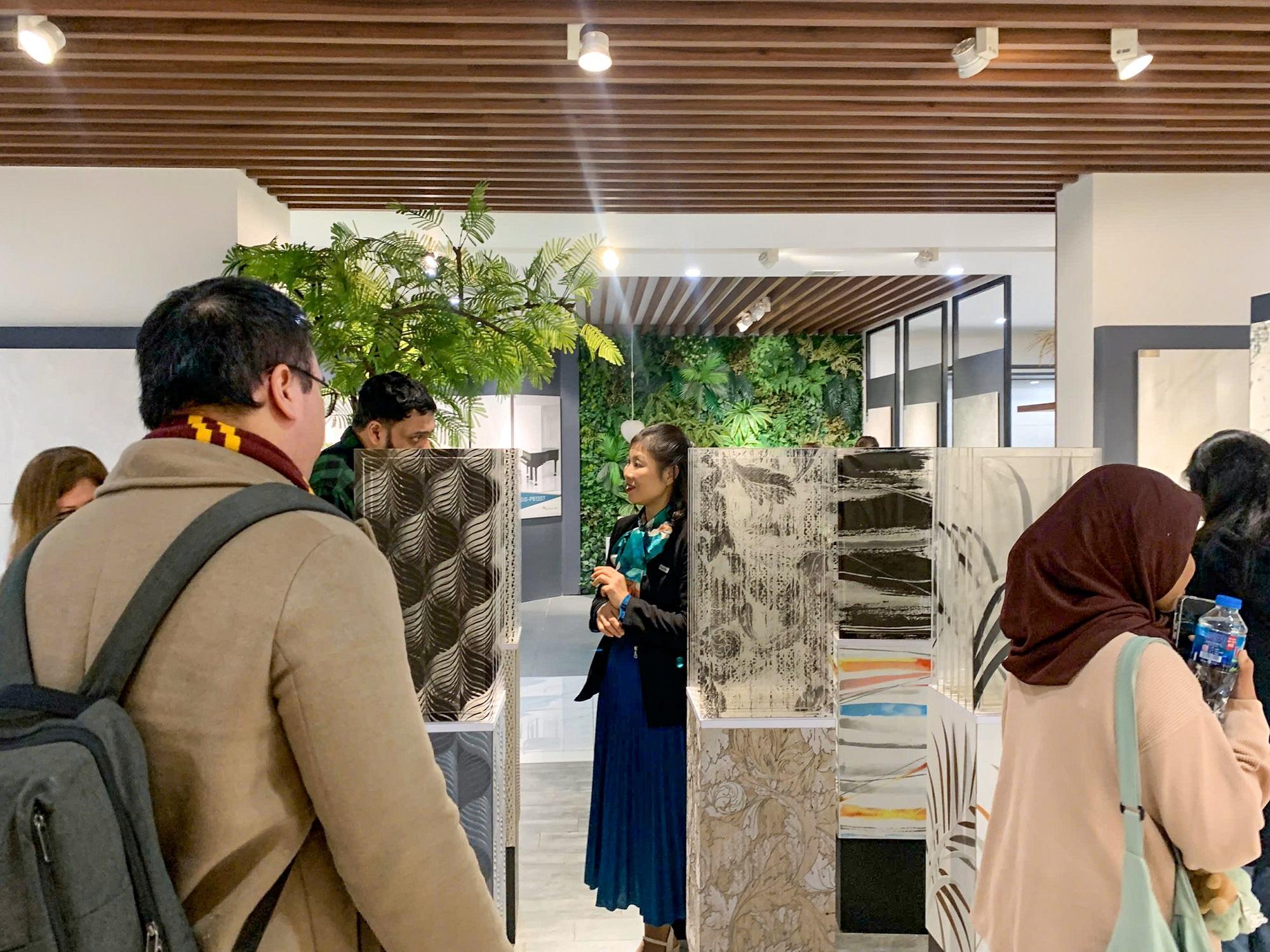 Eurotile-truon g-nanyang-sing apore-dai-hoc- hoa-binh-9.jpg