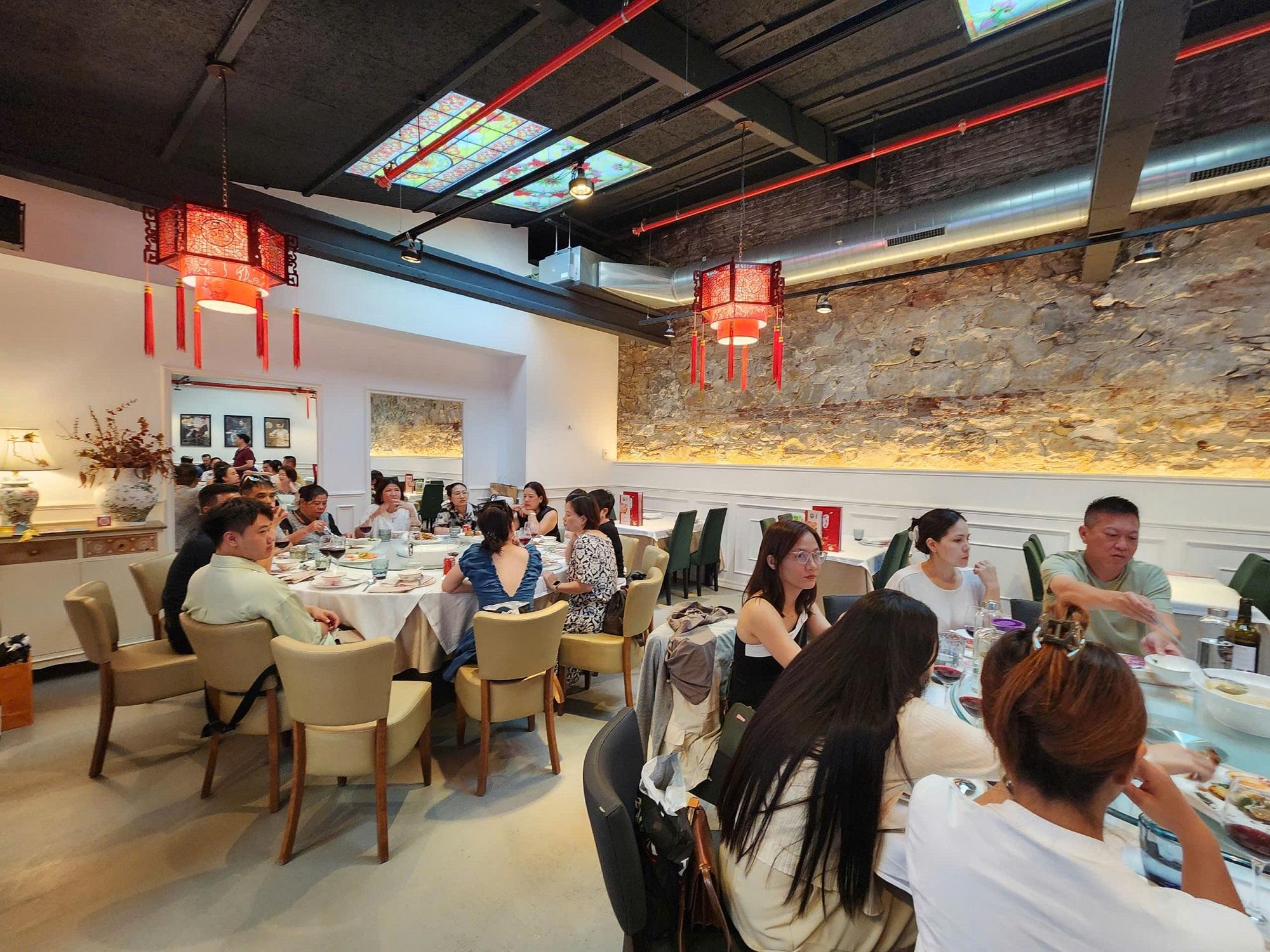 Eurotile-to-ch uc-Du-lch-Chau -Au-16.jpg