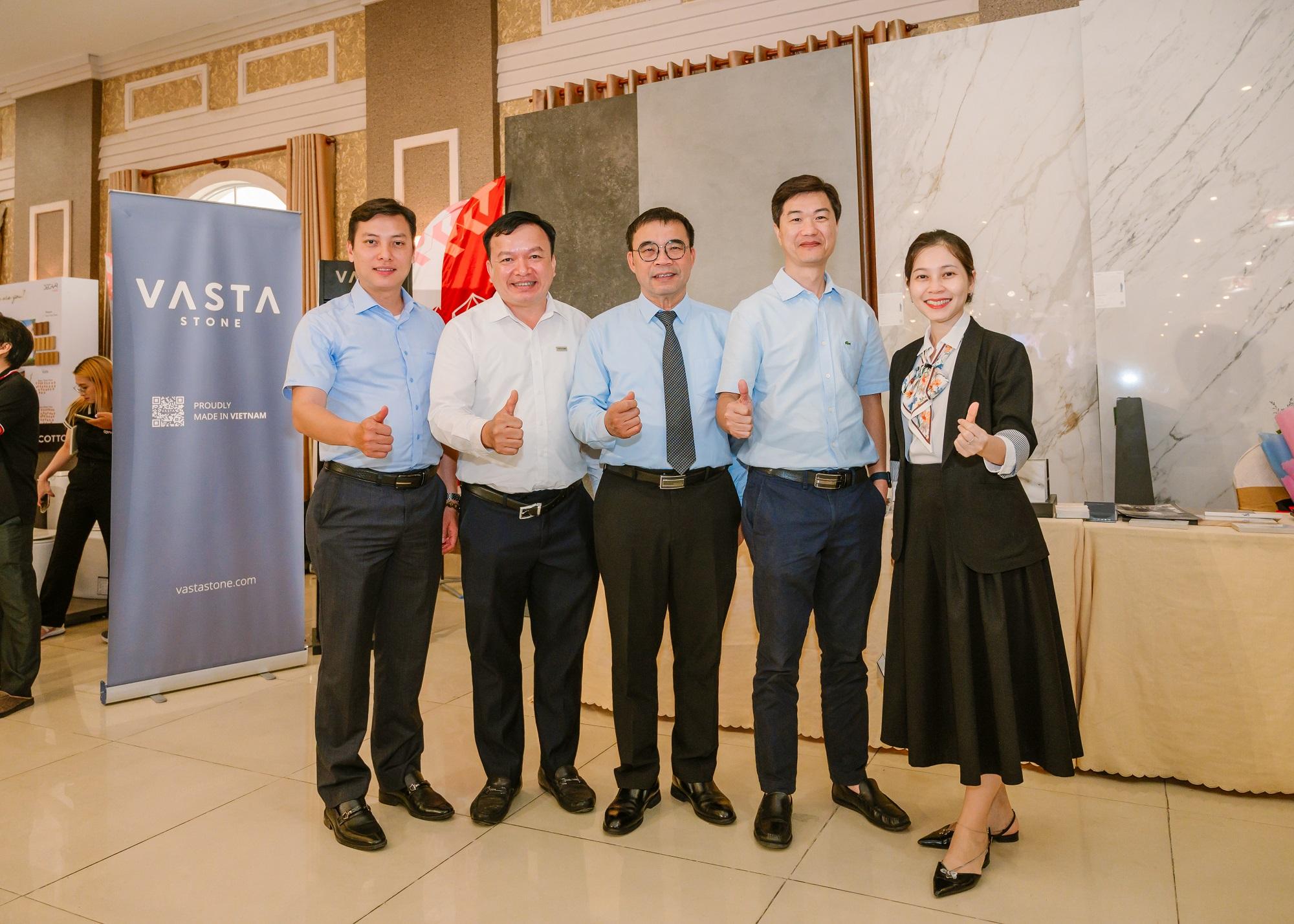 Eurotile-Hoi-K TS-tinh-Dong-N ai-10.jpg