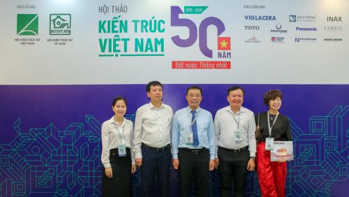 EUROTILE THAM GIA HỘI THẢO "KIẾN TRÚC VIỆT NAM - 50 NĂM ĐẤT NƯỚC THỐNG NHẤT" TẠI TP.HCM