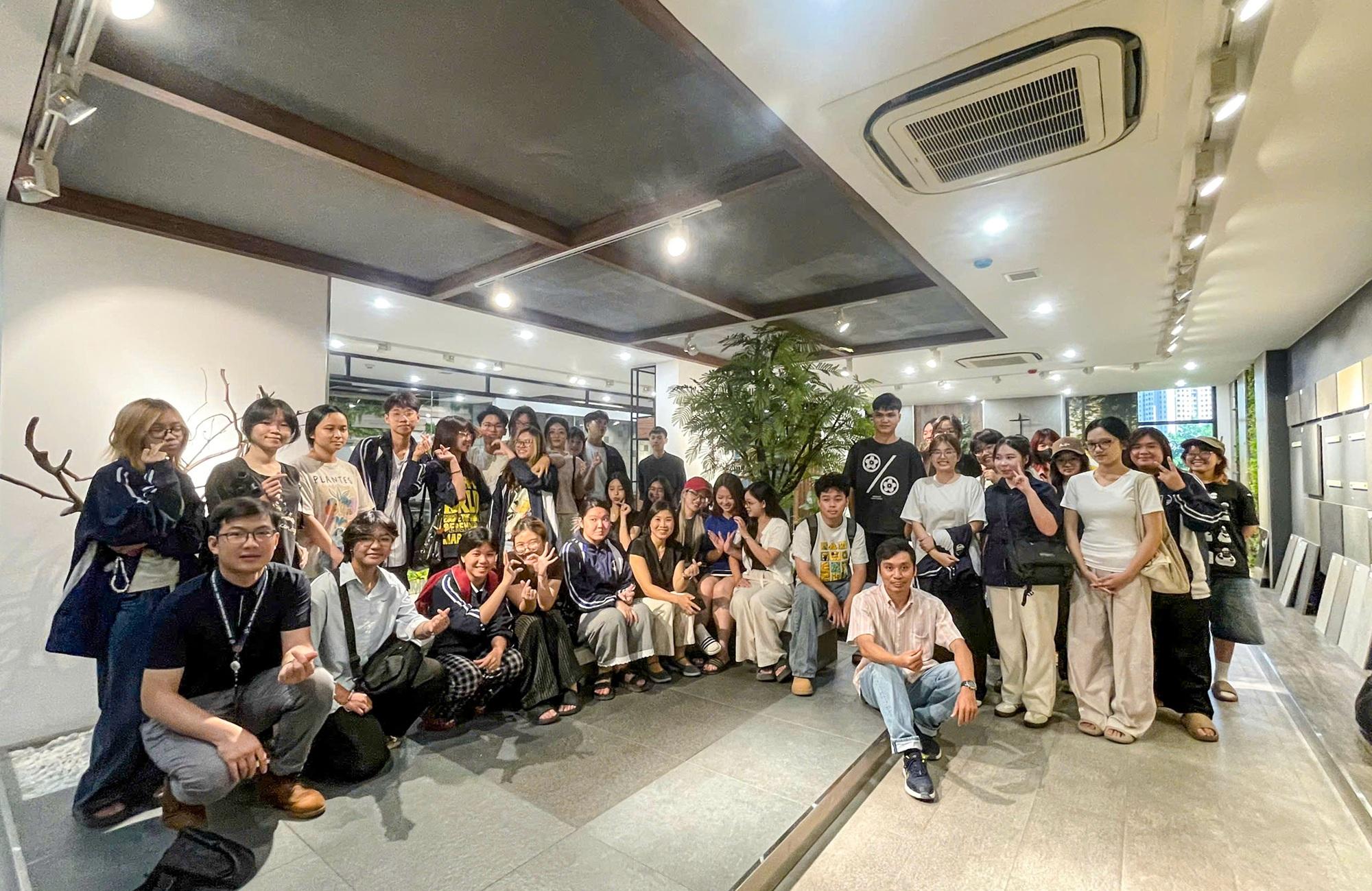 eurotile-cente r-ha-noi-5.jpg