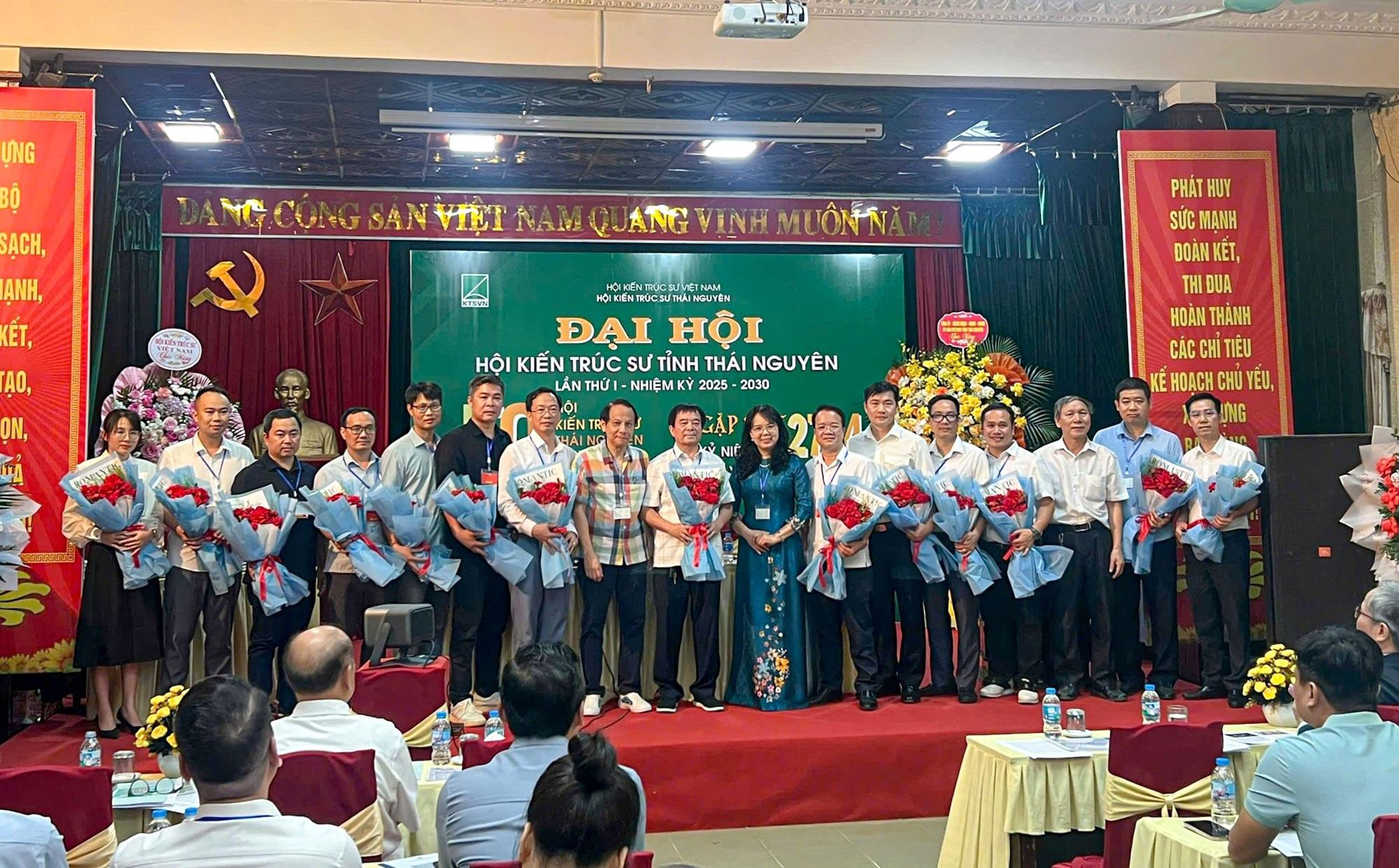 Dai-hoi-hoi-ki en-truc-su-tha i-nguyen-2026- 1.jpg