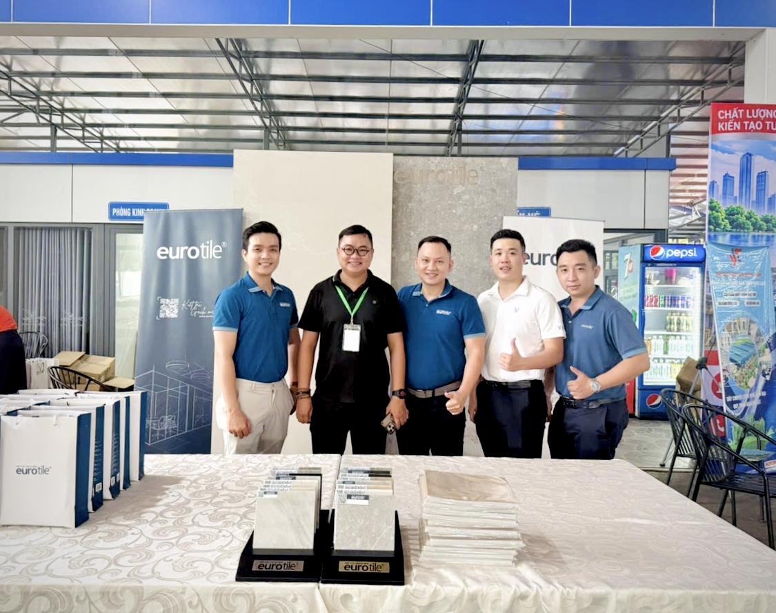 eurotile-kien- truc-su-An-Gia ng-7.JPG