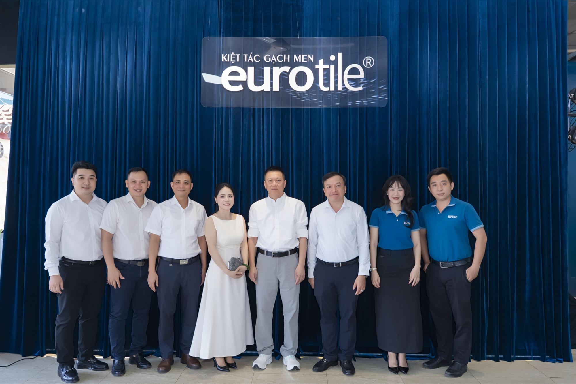Nhat-Huong-Eur otile-Touch--s ense-2026-16.j pg