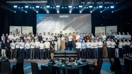 EUROTILE “TOUCH & SENSE” 2026: DẤU ẤN CÔNG NGHỆ VÀ NGÔN NGỮ VẬT LIỆU MỚI